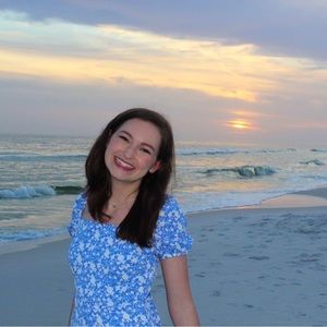 Meet your Posher, Anna